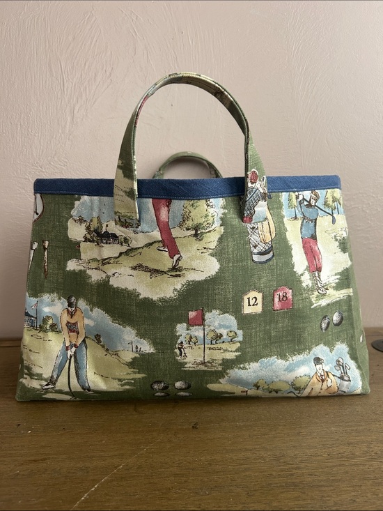 Handmade Handbags - Vintage Handmade Toile Pattern Canvas Green Golf-Print Open Tote Bag.